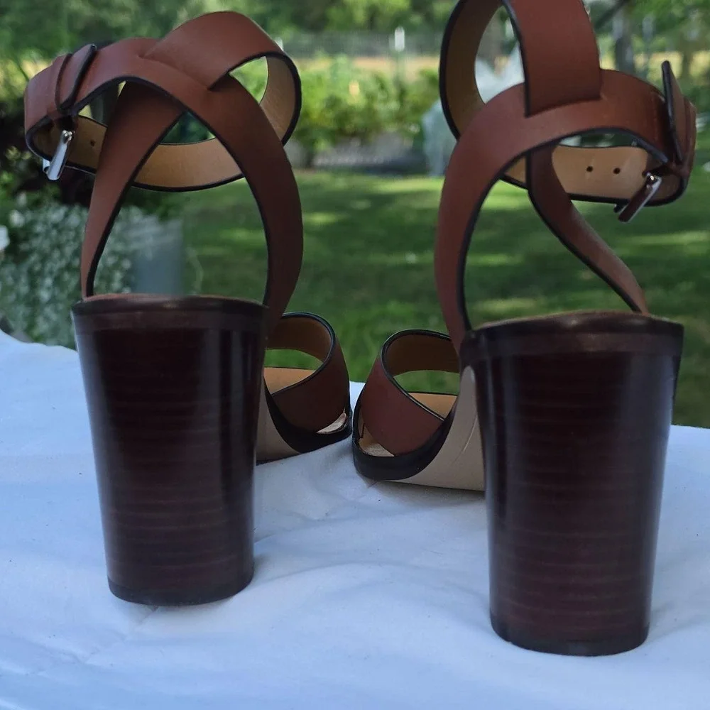 Dolce Vita Nala Brown Leather Crisscross Block Heel Sandals Ankle Strap Size 8.5